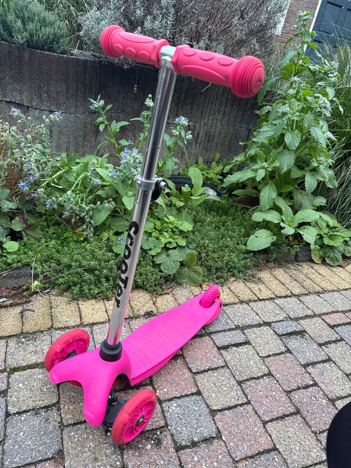 Leuke kinderstep met knipperende wielen, Fietsen en Brommers, Ophalen, Gebruikt, Gewone step