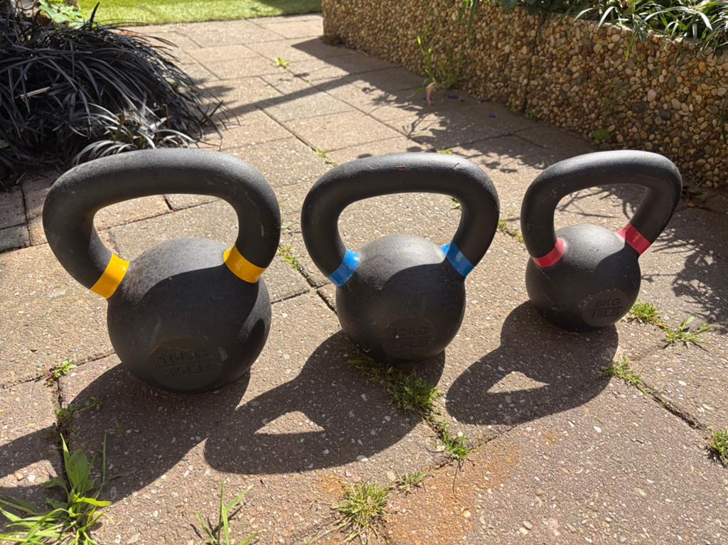 Kettlebell set 16kg 12kg 8kg poedercoat, Ophalen of Verzenden, Kettlebell