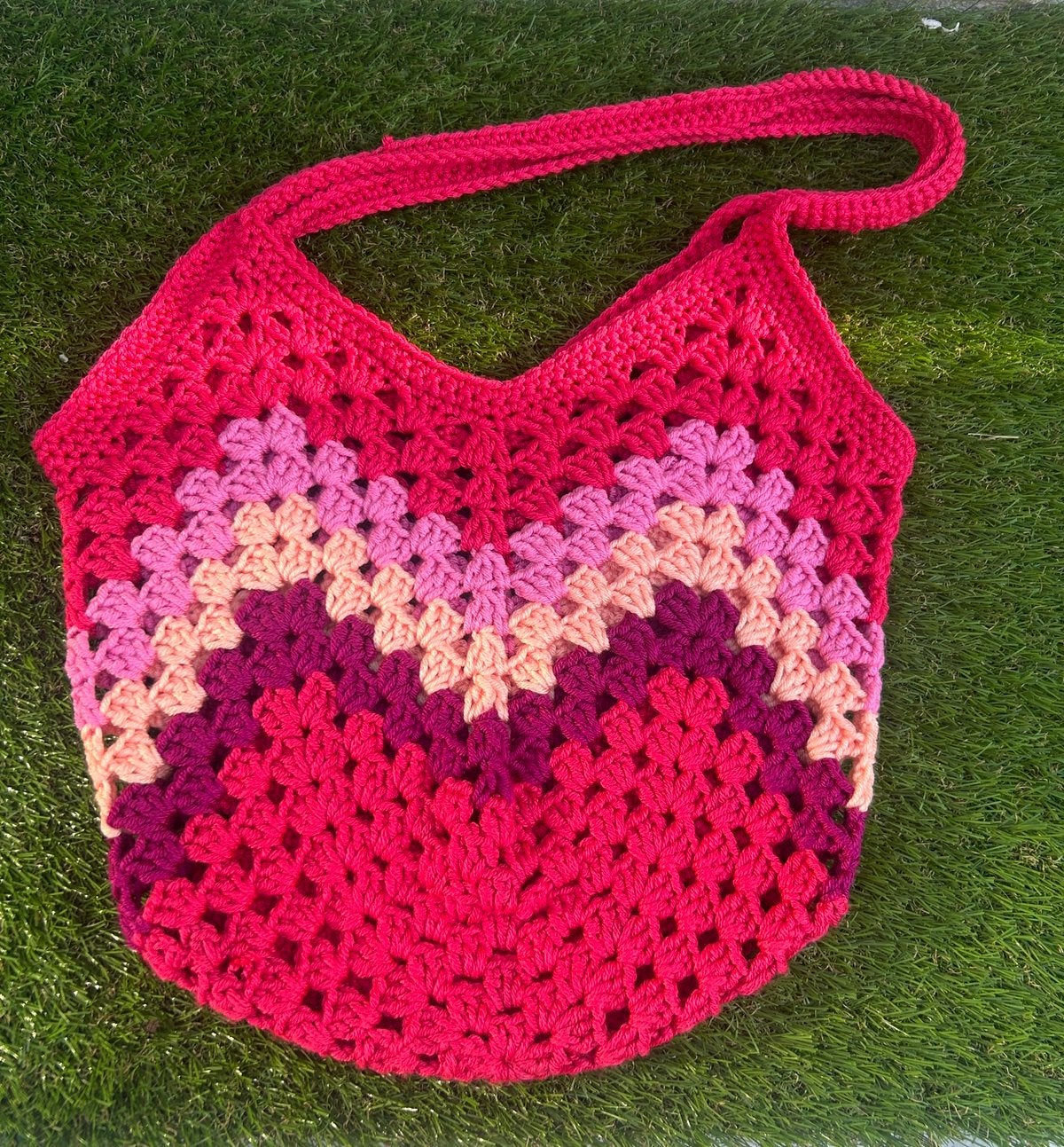 Handgemaakte gehaakte tas, Sieraden, Tassen en Uiterlijk, Tassen | Schoudertassen, Verzenden, Nieuw, Roze, Overige merken