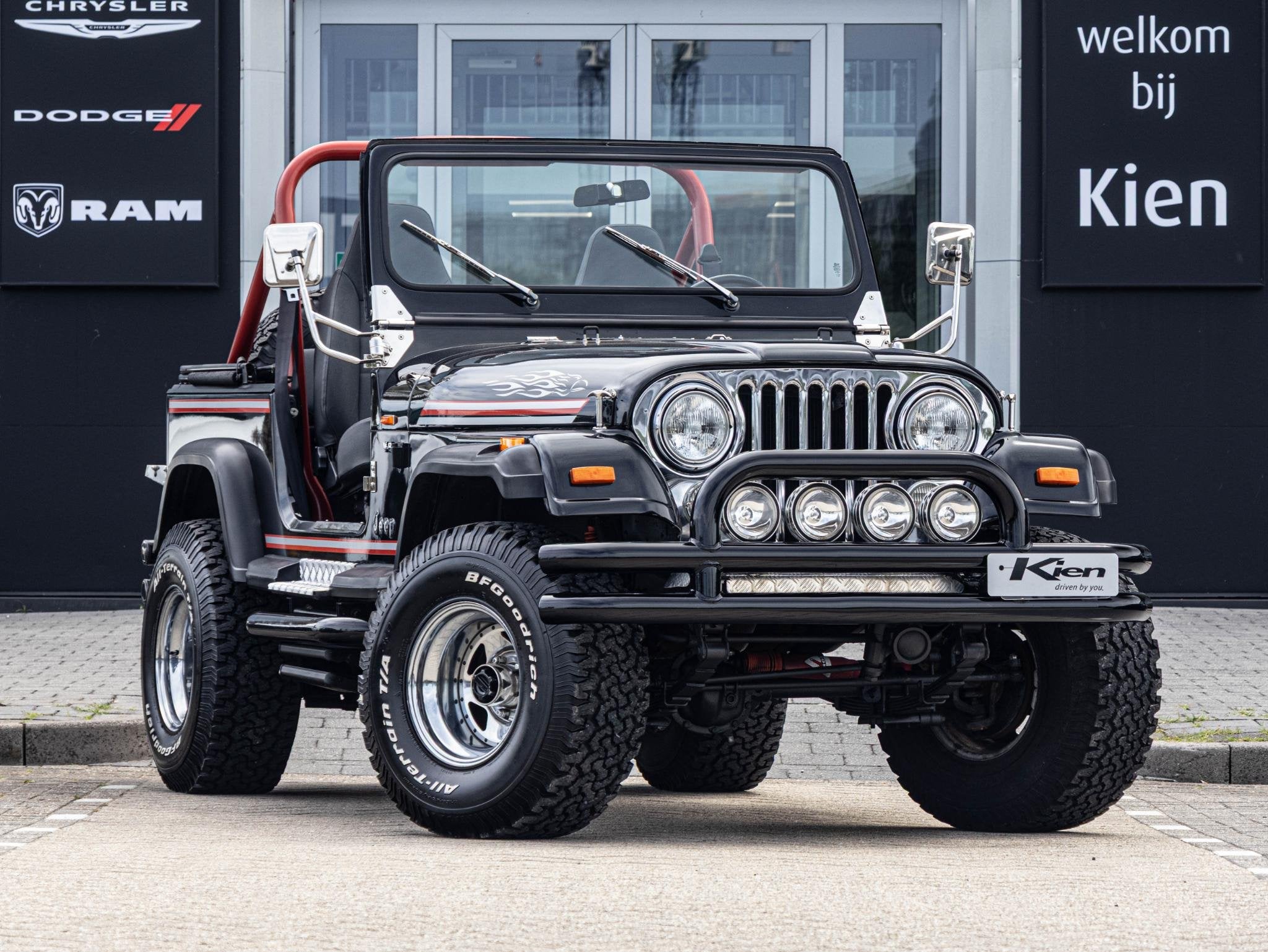 Jeep CJ5 Laredo, Auto's, Stof, Gebruikt, 8 cilinders, Zwart