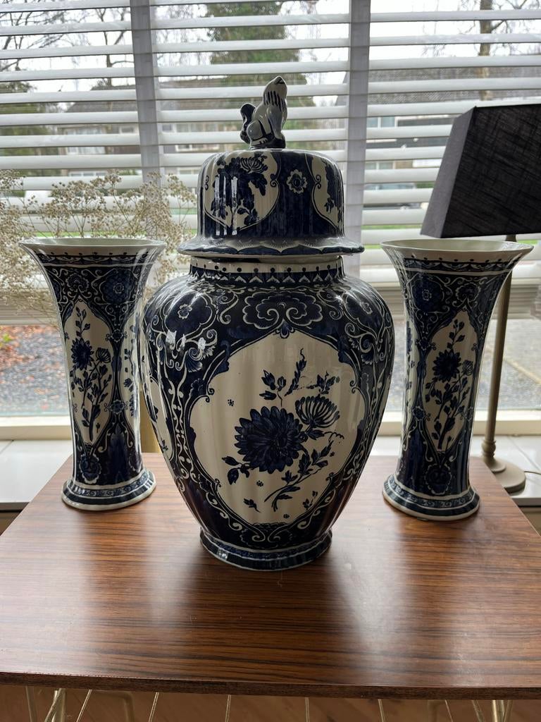 Prachtige Kaststel - Royal Boch Delfts Blauw, Ophalen