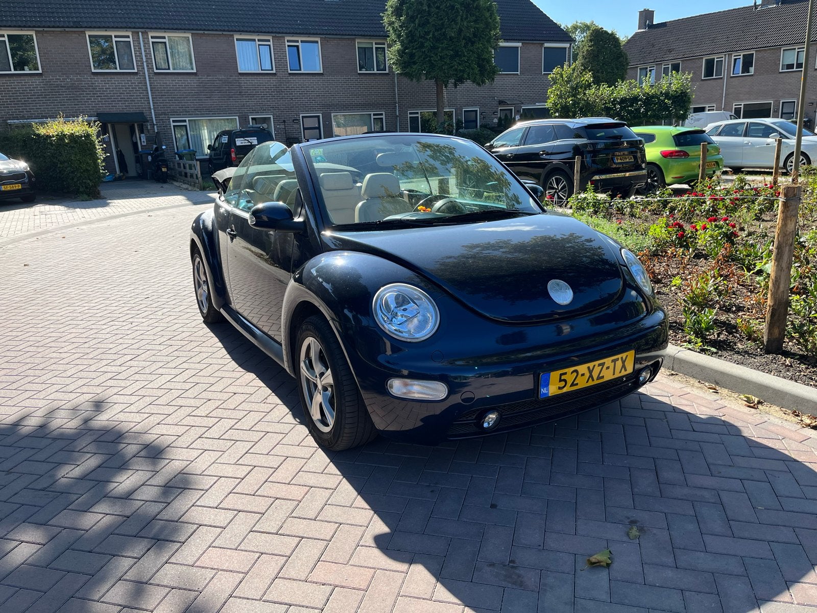 VW  Beetle cabriolet, inruil kleine auto mogelijk, Voorwielaandrijving, 4 cilinders, Blauw, 1299 kg