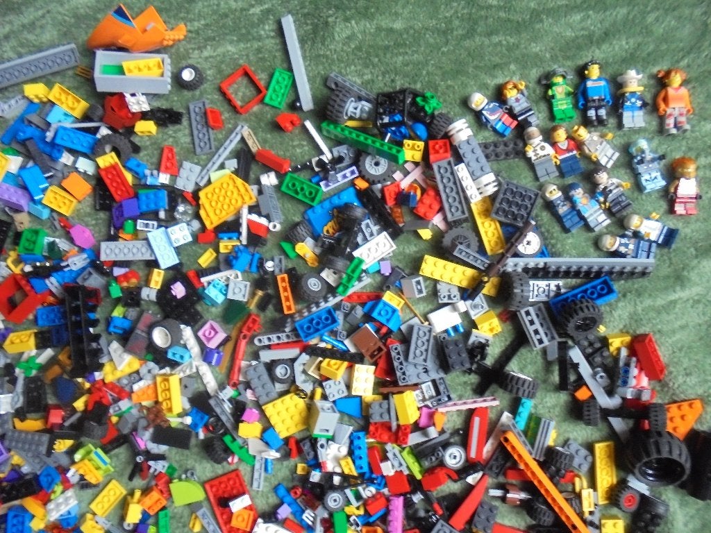 Foto 6 van mooie partij losse lego met poppetjes