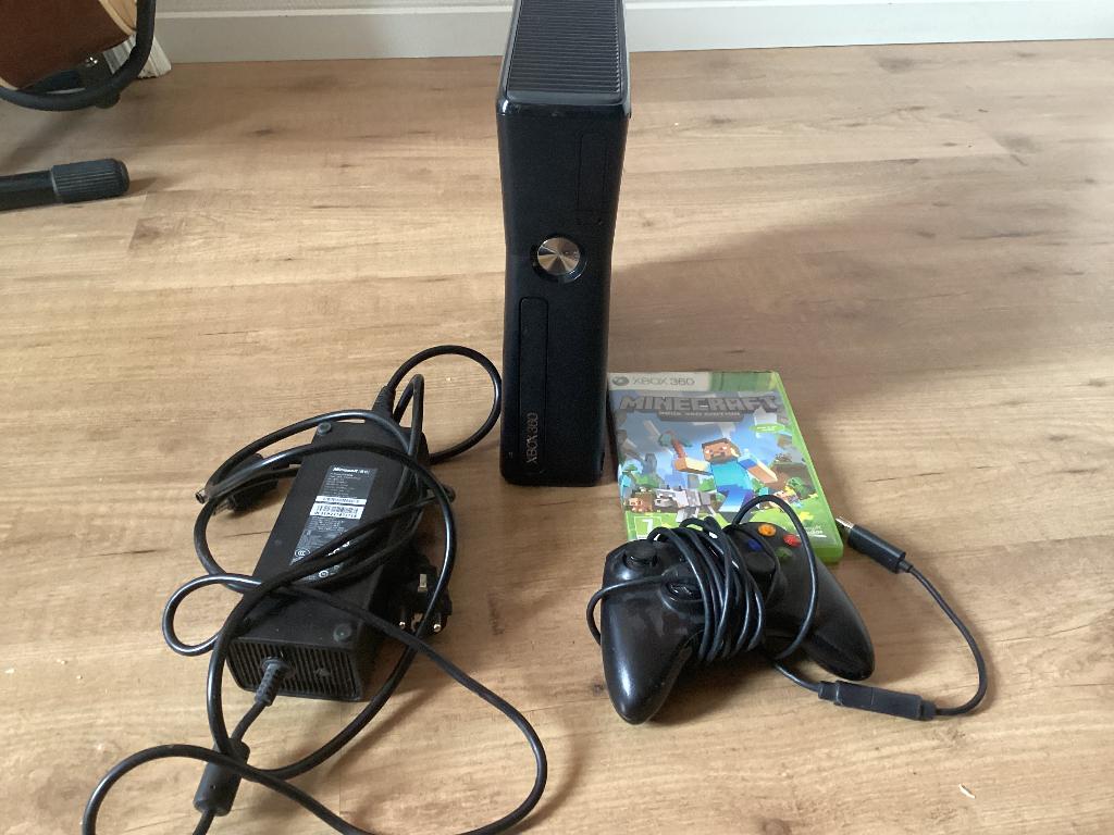 Xbox 360 + controller + Minecraft (compleet & werkend), Ophalen of Verzenden, Gebruikt