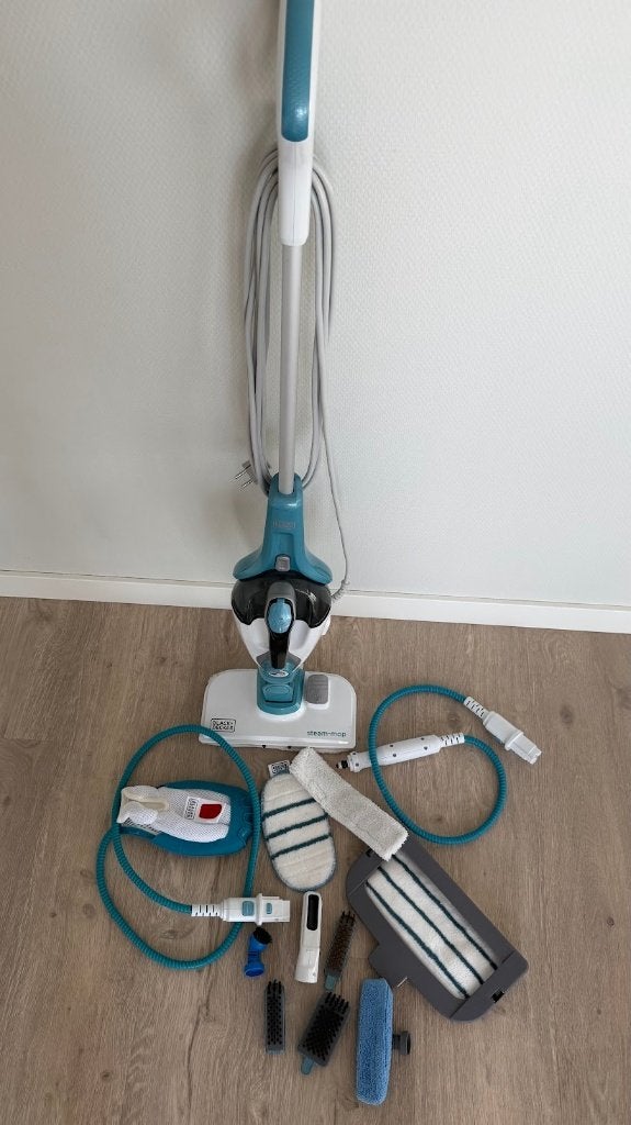 Black+Decker Steam Mop FSMH1321-QS, Ophalen, Zo goed als nieuw, Stoomreiniger