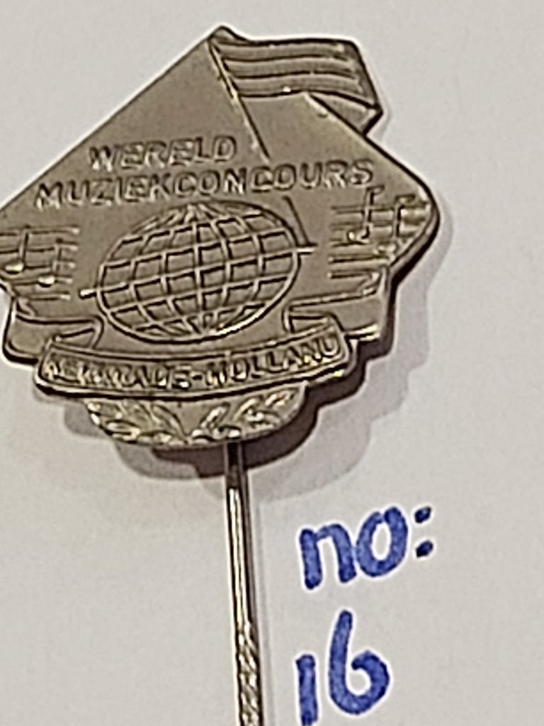 SPELDJE, Ophalen of Verzenden, Gebruikt, Overige onderwerpen, Speldje of Pin
