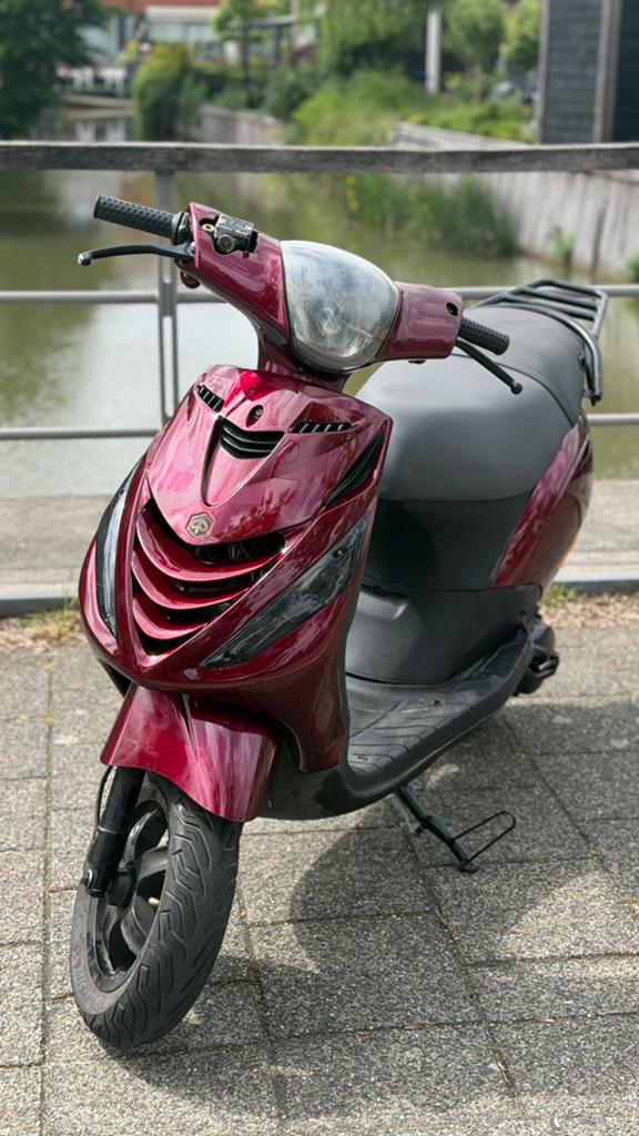 Piaggio Zip 2t 70cc BOMVOL Mallossi / Polini 6860KM, Ophalen, Tweetakt, Zo goed als nieuw, 70 cc