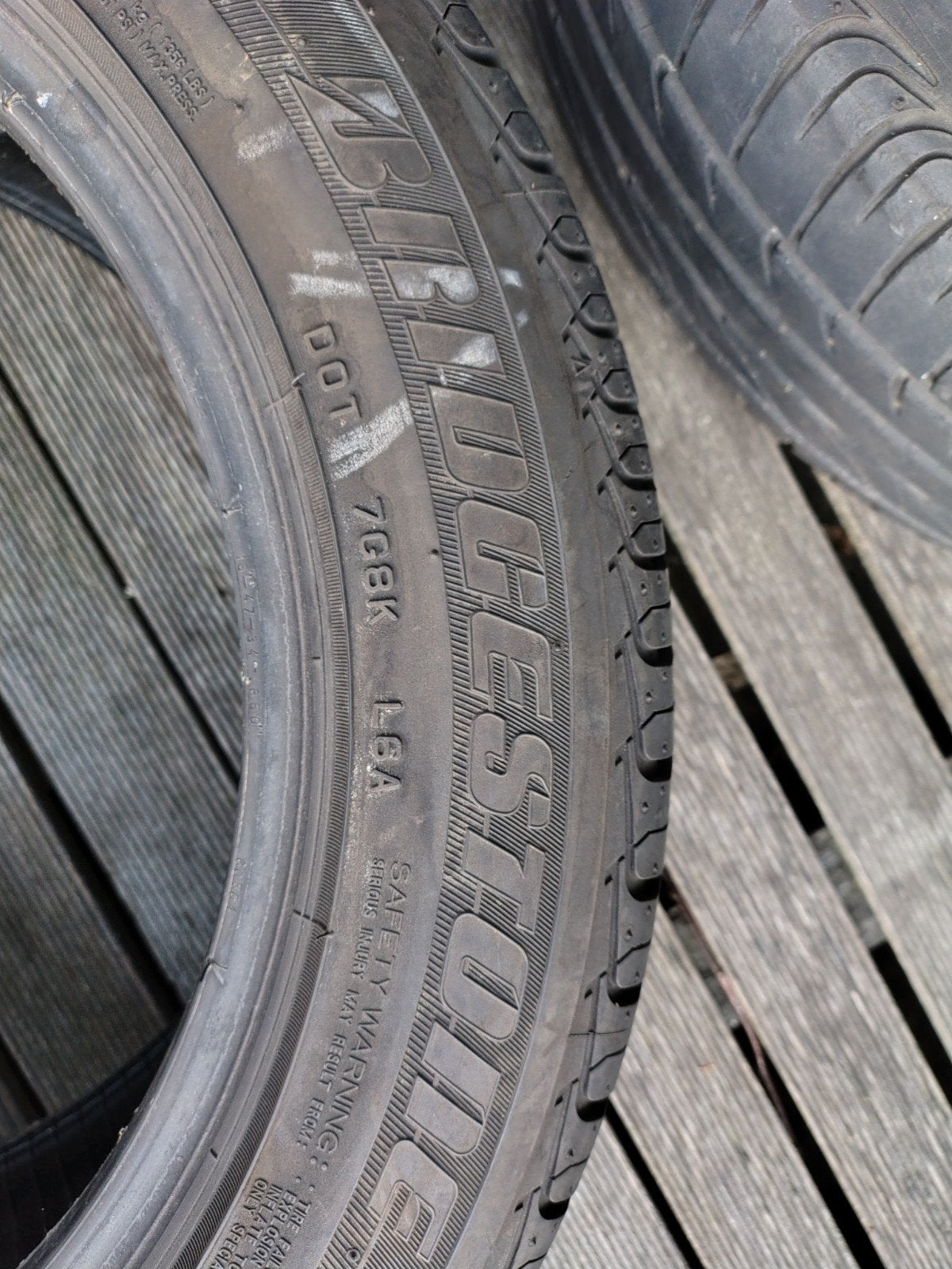 2x Bridgestone zomerbanden 205 55 R16, Auto-onderdelen, Banden en Velgen, Gebruikt, 16 inch, Band(en), Personenwagen