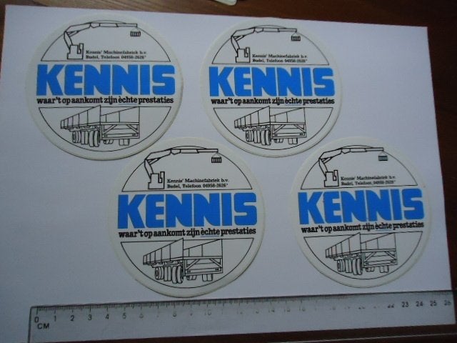 sticker oud BUDEL Machinefabriek machine KENNIS fabriek 4x, Ophalen of Verzenden, Zo goed als nieuw, Bedrijf of Vereniging