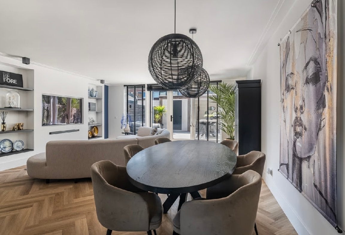 Table du Sud ovale eettafel met 6 taupe stoelen, Ophalen, 100 tot 150 cm, Zo goed als nieuw, Vijf personen of meer