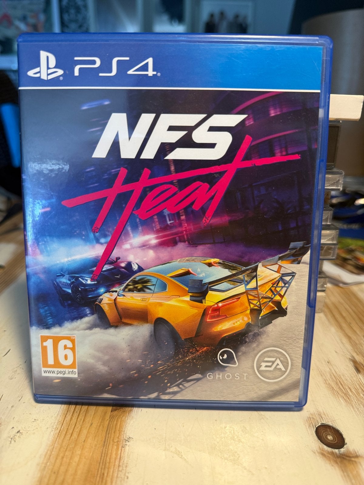Need for Speed Heat PS4 - Racegame met open wereld, Online, 1 speler, Racen en Vliegen, Ophalen of Verzenden