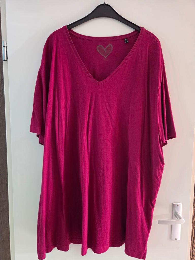 Ulla Popken fuchsia shirt maat 62/64 met hartje, Kleding | Dames, T-shirts, Maat 46/48 (XL) of groter, Ulla Popken, Ophalen of Verzenden