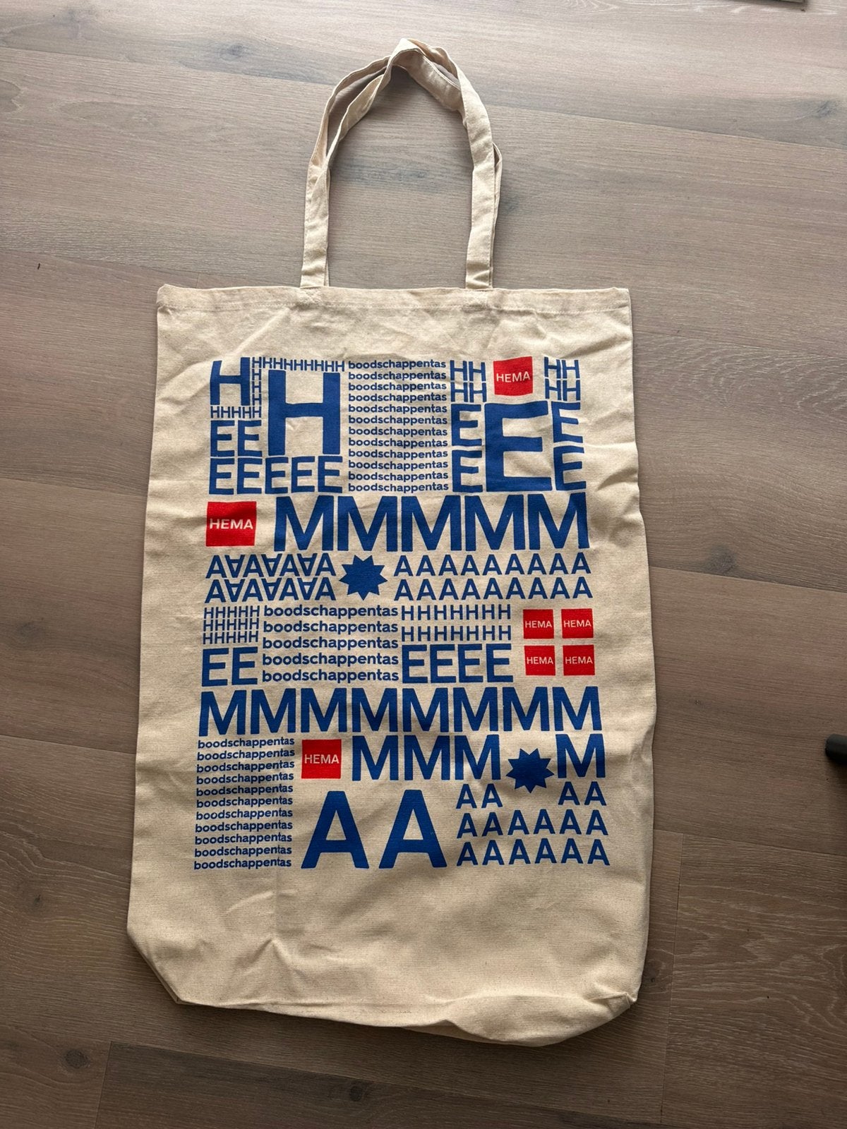 Hele grote limited edition HEMA tas, 30 cm of meer, Wit, Ophalen of Verzenden, Nieuw