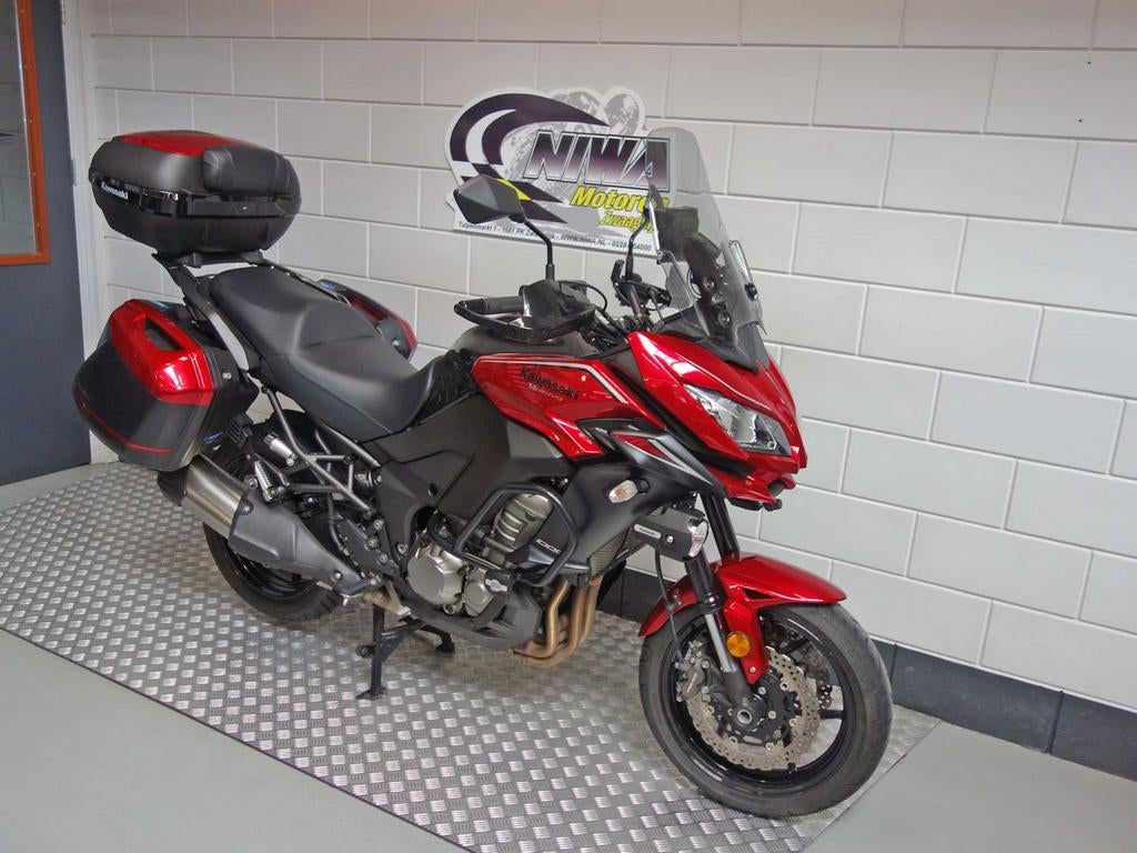 KAWASAKI VERSYS 1000, 4 cilinders, Motorrijbewijs A, Bedrijf, Onbekend