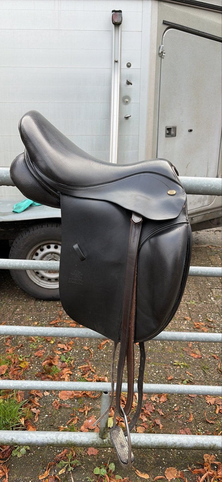 Verschillende zadels, L (17.5 inch), Gebruikt, Extra wijd, Overige merken