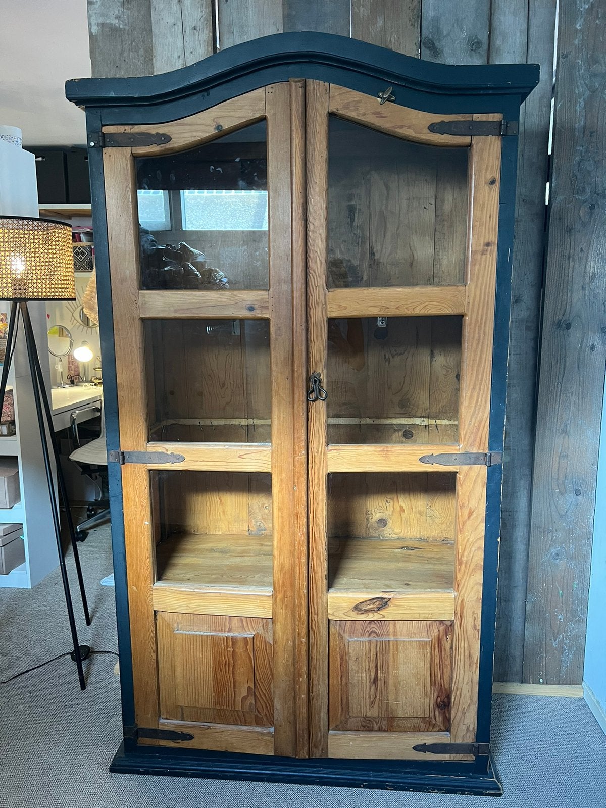 Antieke Vitrinekast - Hout en Glas, Huis en Inrichting, Kasten | Vitrinekasten, Gebruikt, 150 tot 200 cm, 50 tot 100 cm, 25 tot 50 cm