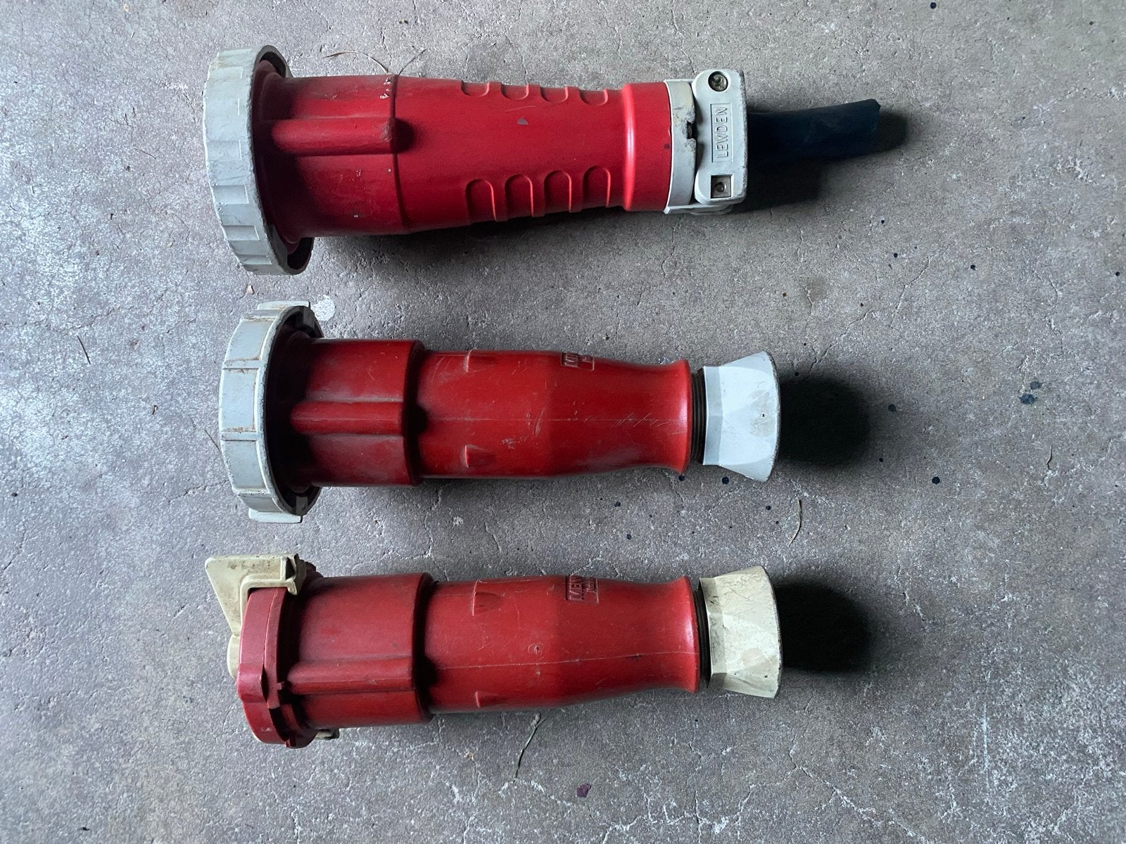 Mennekes en Lewden CEE contra stekkers 63A 400V, Ophalen of Verzenden, Gebruikt, Overige merken, Stekker