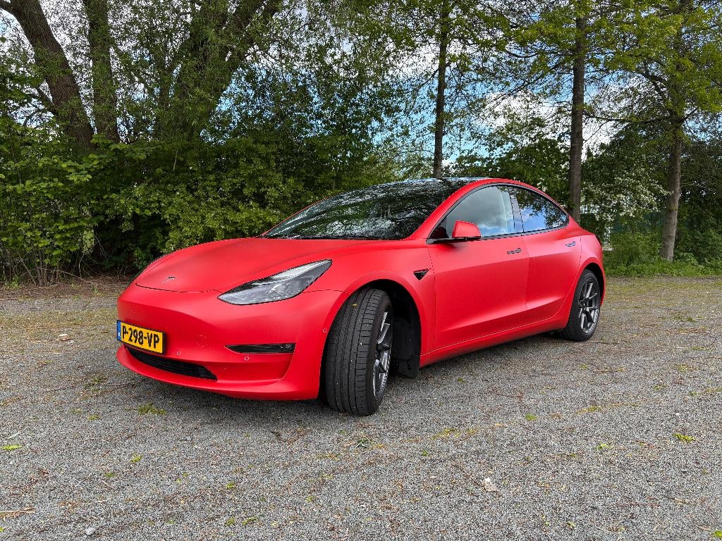 Tesla Model 3 Long Range AWD ''21, Auto's, Tesla, Automaat, Zwart, Parkeerassistent, Wit