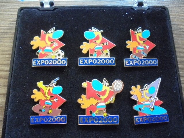 Set van 6 pins van EXPO2000  [emaille], Verzamelen, Verzenden, Nieuw, Stad of Land, Speldje of Pin