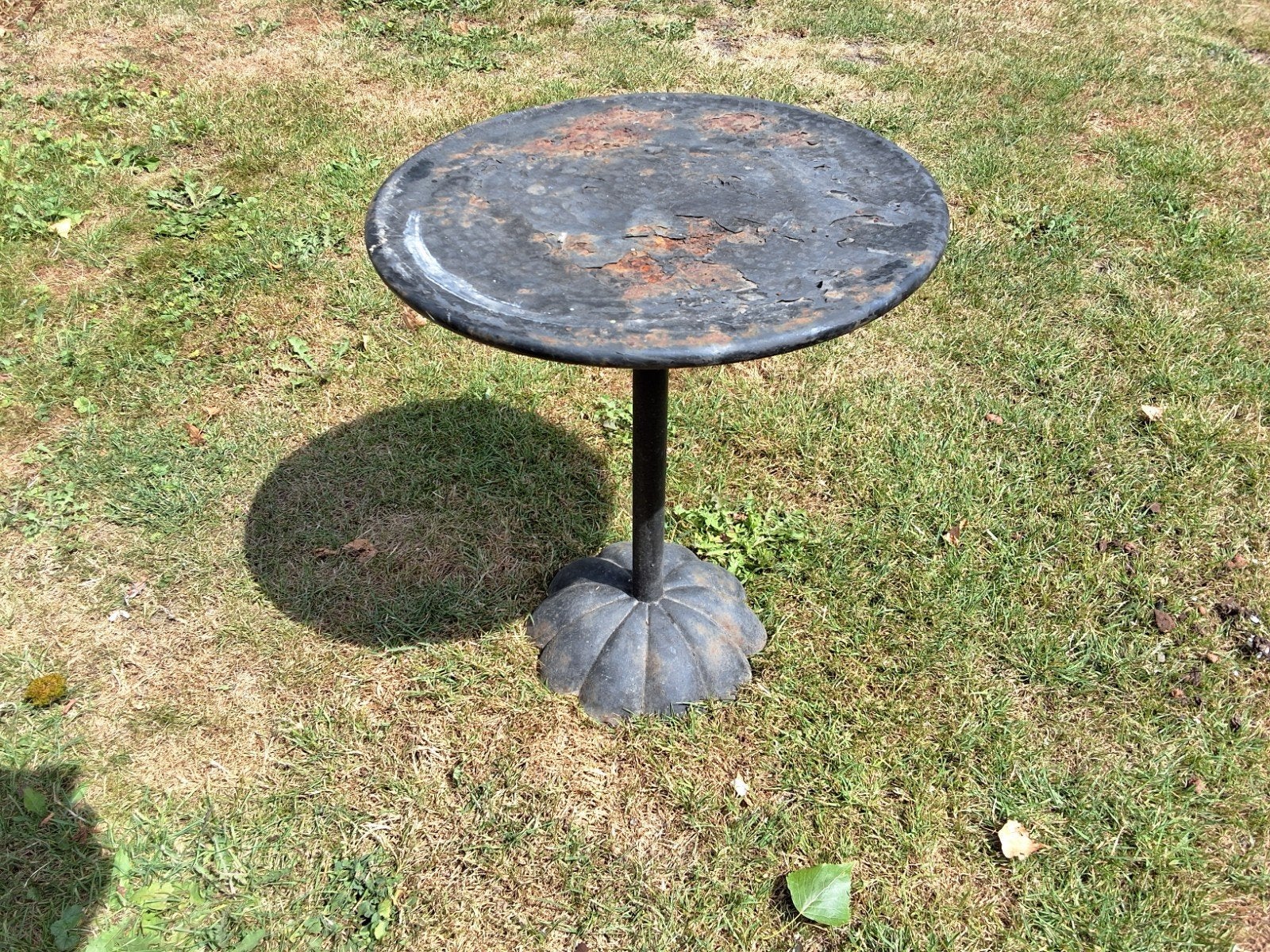 brocante ijzeren plantentafel, Ophalen, Gebruikt