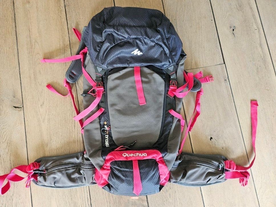 Quechua Forclaz Air+ Trekking Rugzak 30 liter, Ophalen, Zo goed als nieuw