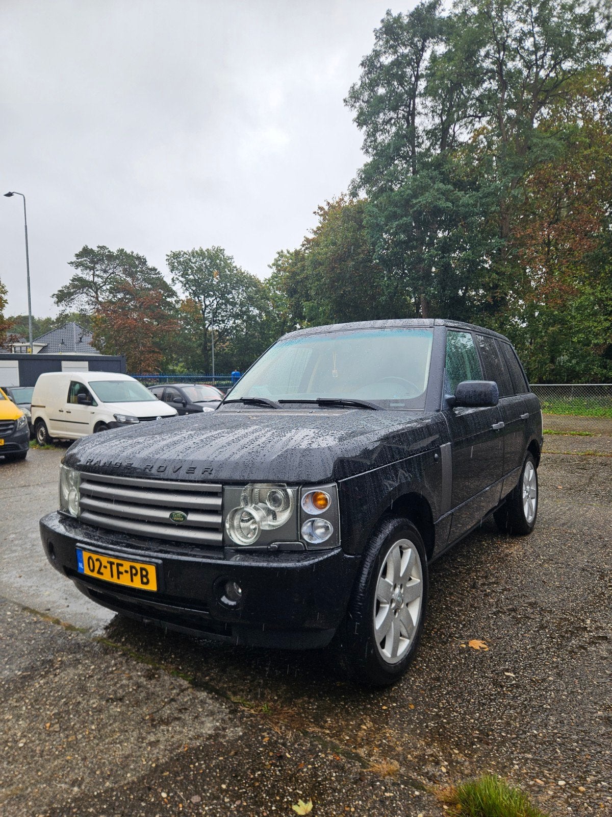 Land Rover Range Rover 4.4 V8 AUT 2004 Zwart, Automaat, 2460 kg, 8 cilinders, Zwart