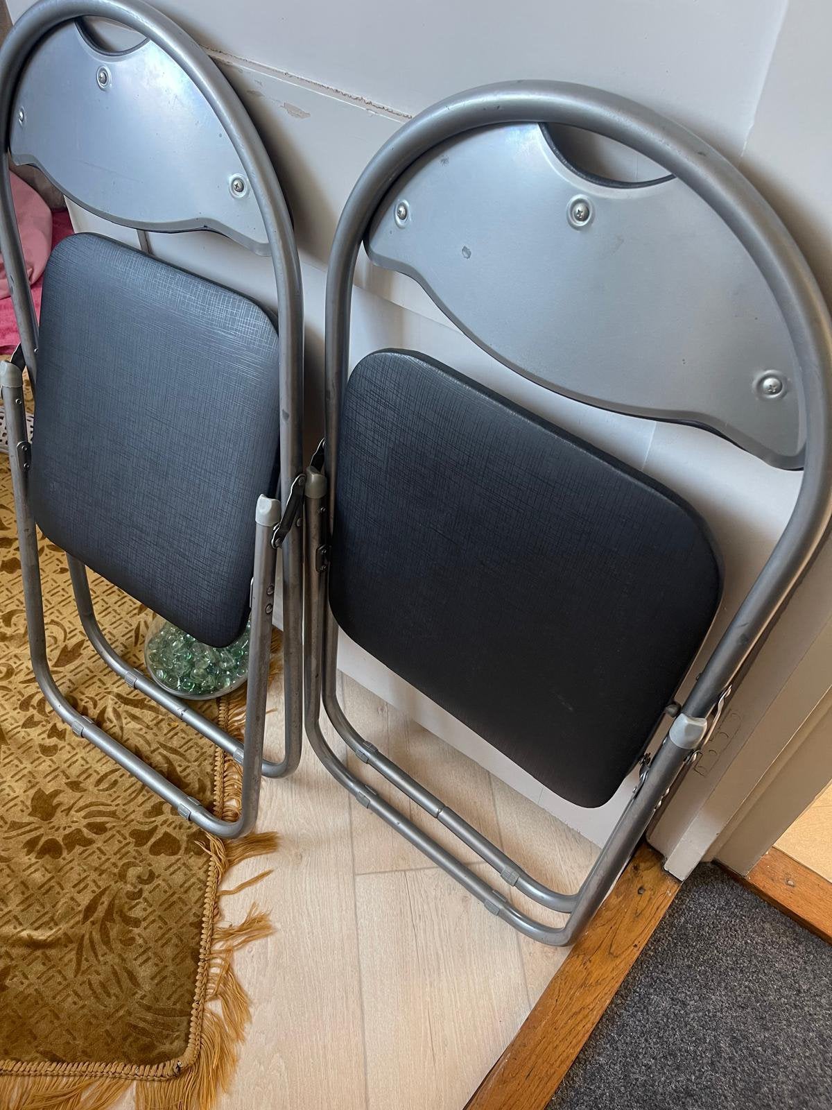 Klapstoelen en lamp, Antiek en Kunst, Ophalen, Rechthoekig, Minder dan 50 cm