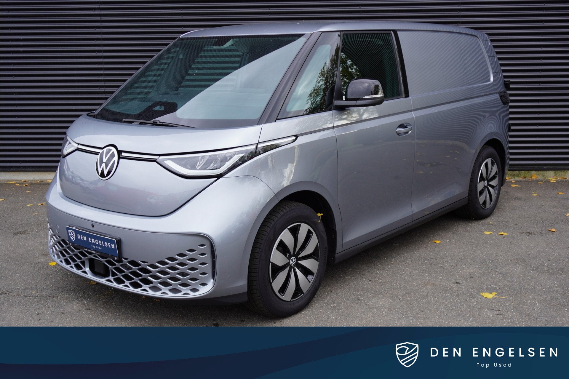 Volkswagen ID. Buzz Cargo 79kWh Accu 286 PK Achterdeuren 3-Z, Auto's, Automaat, Dealer onderhouden, Gebruikt, Zwart