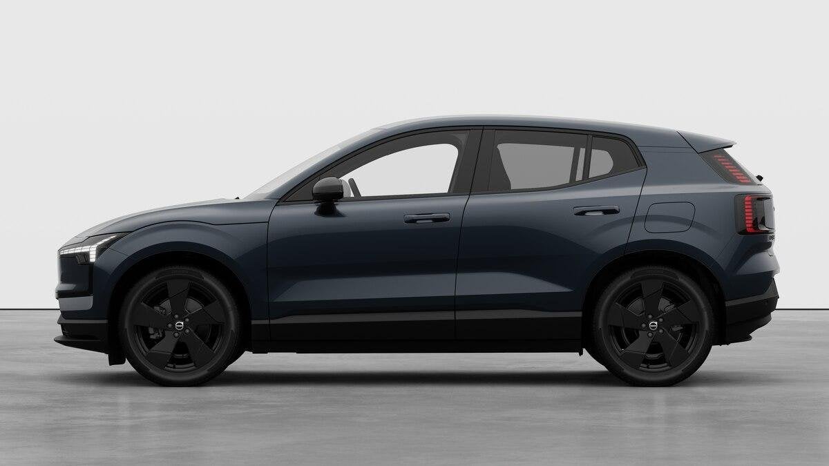 Volvo EX30 P5 Long Range Plus Black Edition Europa 69 kWh |, Auto's, Automaat, Achterwielaandrijving, Zwart, Blauw
