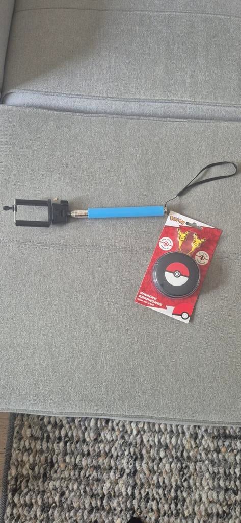 Selfiestick+ oortjes, Ophalen of Verzenden, Elektrisch