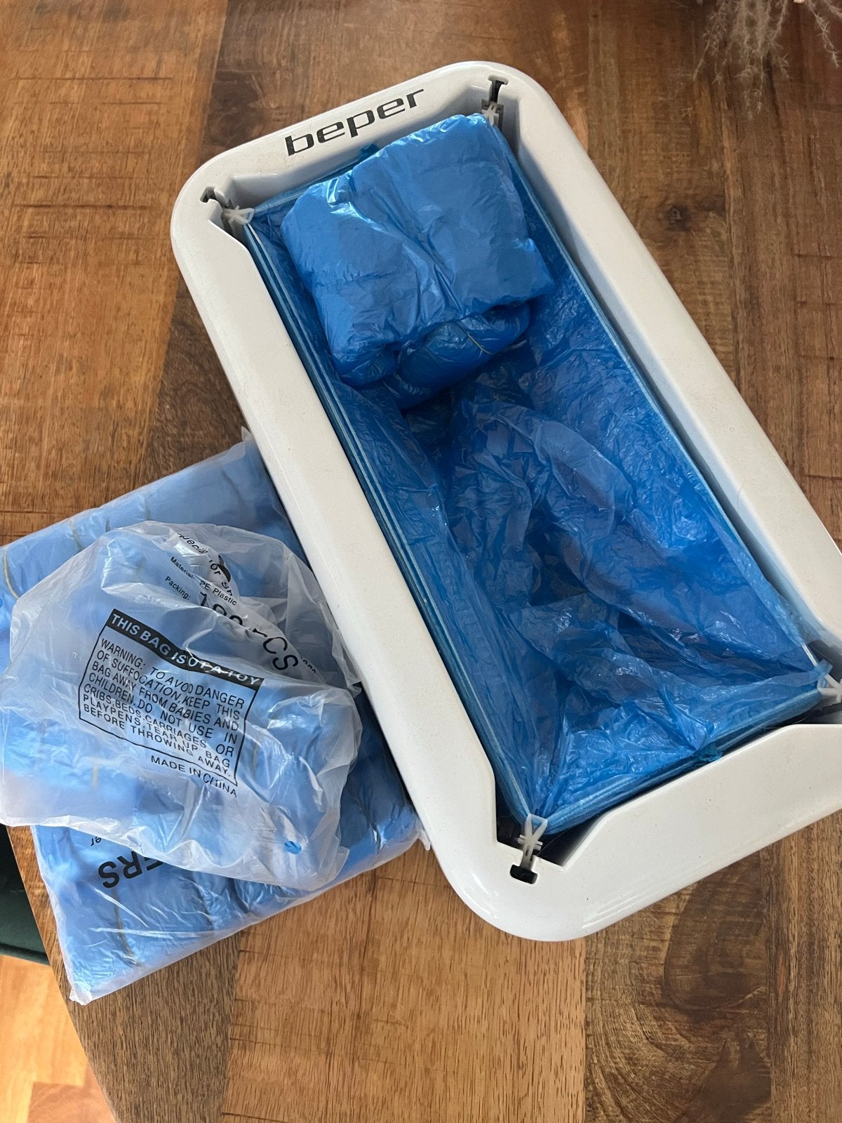 Overschoen-dispenser incl. 150 overschoenen, Tuin en Terras, Ophalen, Zo goed als nieuw