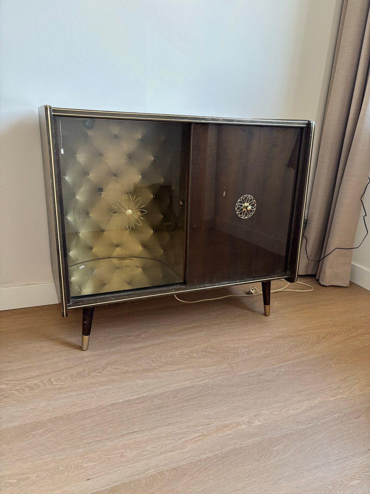 Vintage Frans jaren 50/60 drankkastje, Zo goed als nieuw, 25 tot 50 cm, Met deur(en), 50 tot 100 cm