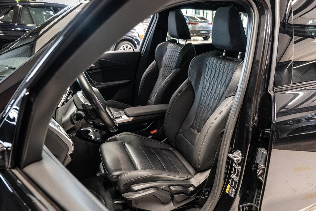 BMW iX1 xDrive30 Launch Edition 67 kWh M Sport | Pano | H&K, Auto's, BMW, Automaat, Gebruikt, Automatische klimaatregeling, 426 pk