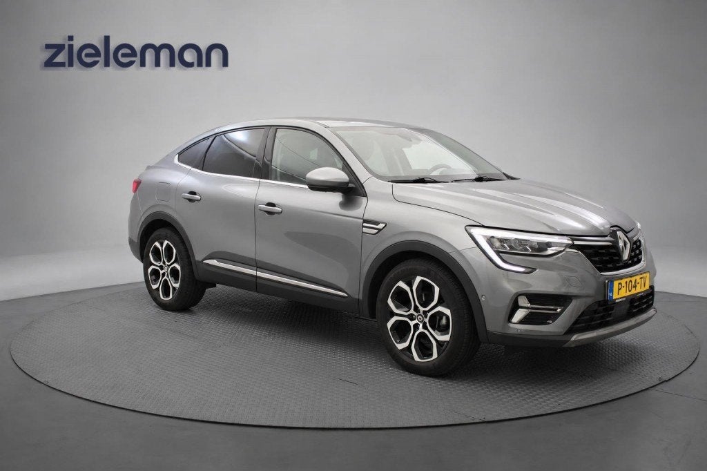 Renault ARKANA 1.6 E-Tech Hybrid 145 Intens - Digitaal Cockp, Auto's, Gebruikt, 4 cilinders, Met garantie (alle), 760 kg