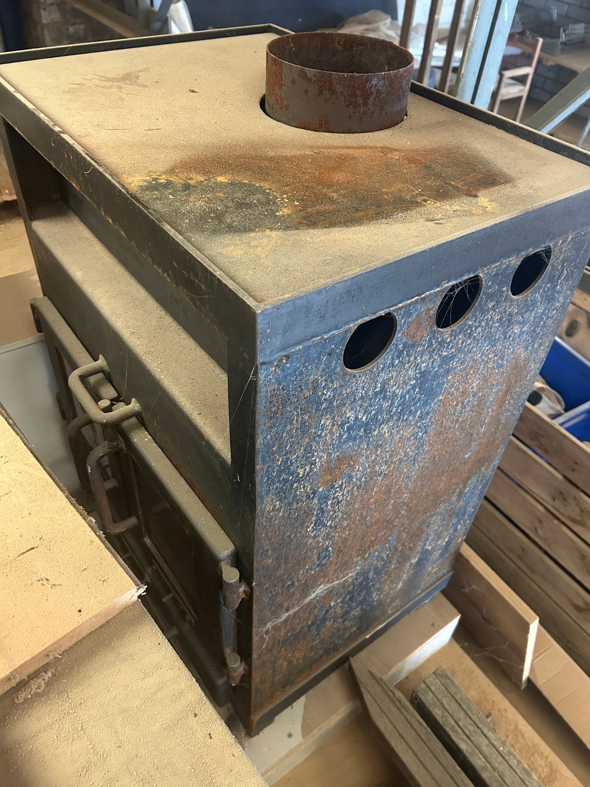 Oude houtkachel 10 a 11 kw, Ophalen, Gebruikt, Hout, Houtkachel