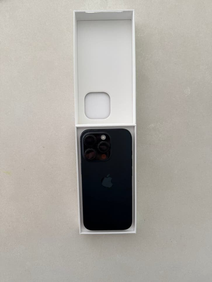 iPhone 16 Pro 256GB als nieuw., Zwart, Zo goed als nieuw, Zonder simlock, Zonder abonnement
