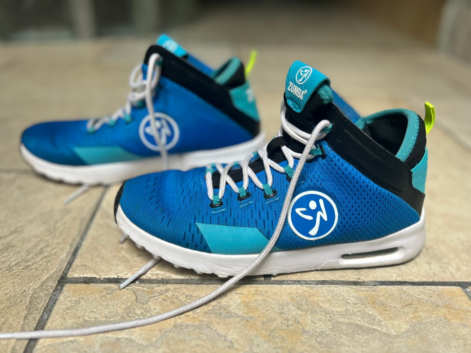 Zumba Air Funk originele dansschoenen blauw – maat 40,5, Kleding | Dames, Blauw, Sportschoenen, Ophalen of Verzenden, Zo goed als nieuw