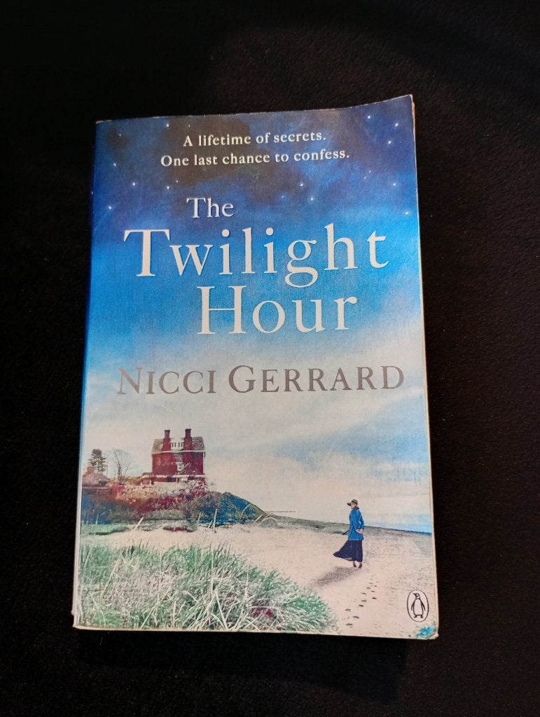 Nicci Gerrard, The Twilight Hour, Ophalen of Verzenden, Gelezen