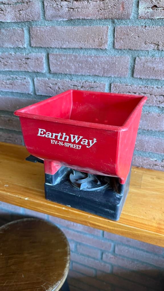 Hand strooier earthway, Tuin en Terras, Ophalen, Gebruikt, Overige soorten