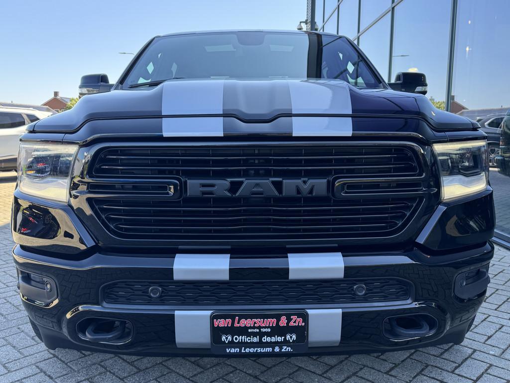 Dodge Ram 1500 5.7 V8 4x4 Crew Cab Big Horn | Pano | Uitlaat, Automaat, Gebruikt, 5654 cc, Zwart