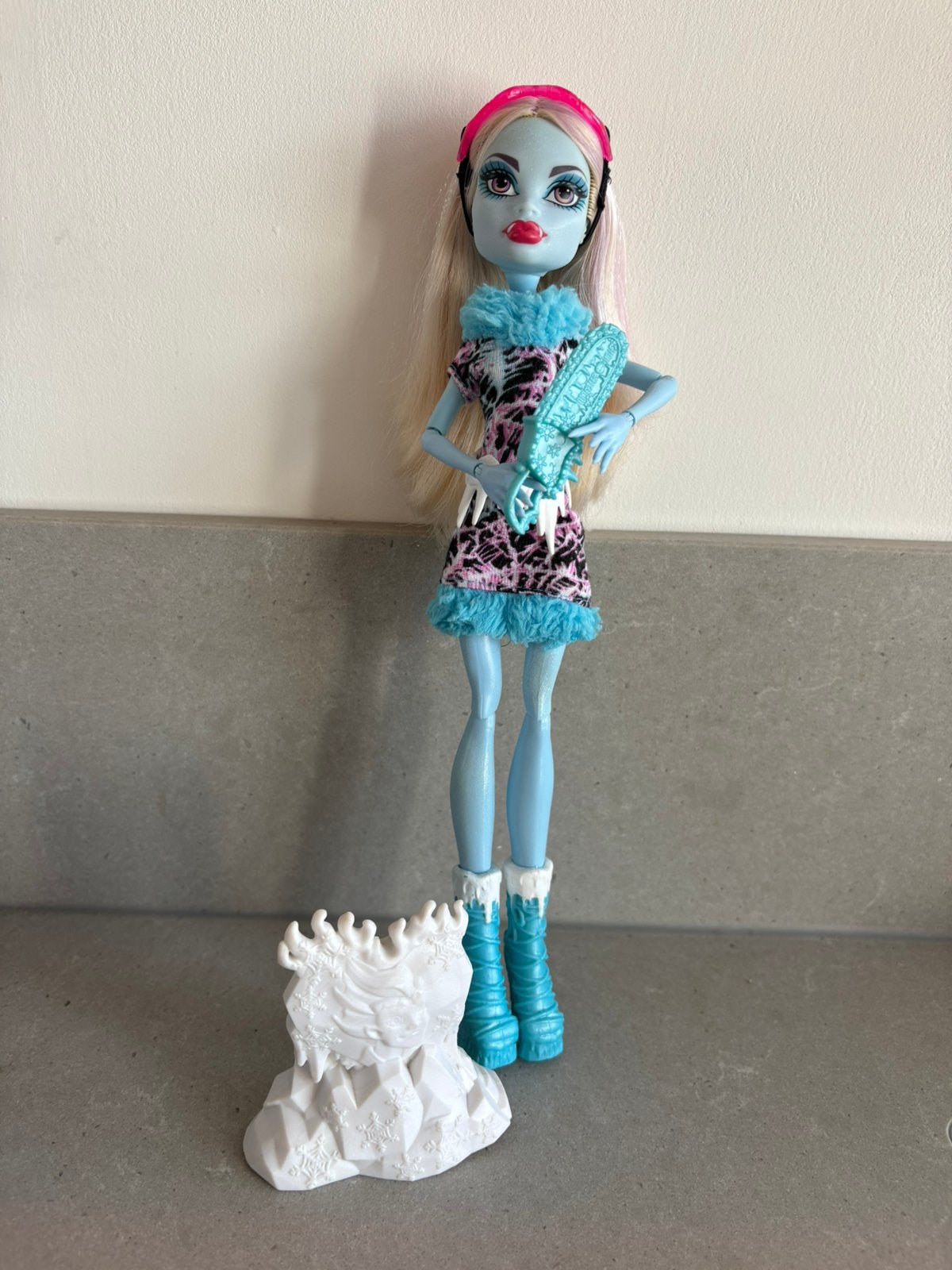 Monster high abbey art class, Ophalen of Verzenden, Zo goed als nieuw, Pop