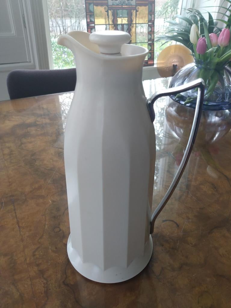 Bakelieten thermoskan, Verzenden