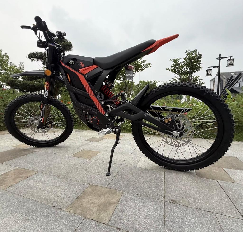 Surron light bee x, Fietsen en Brommers, Brommers | Crossbrommers, Ophalen, Zo goed als nieuw, Overige merken