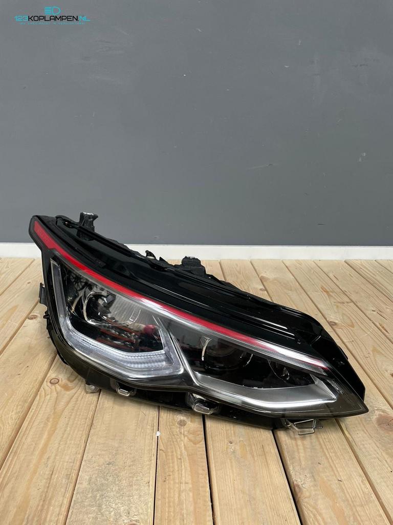 VW Volkswagen Golf 8 GTI IQ LED koplamp koplampen links rech, Auto-onderdelen, Verlichting, Gebruikt, -, Volkswagen, Ophalen of Verzenden