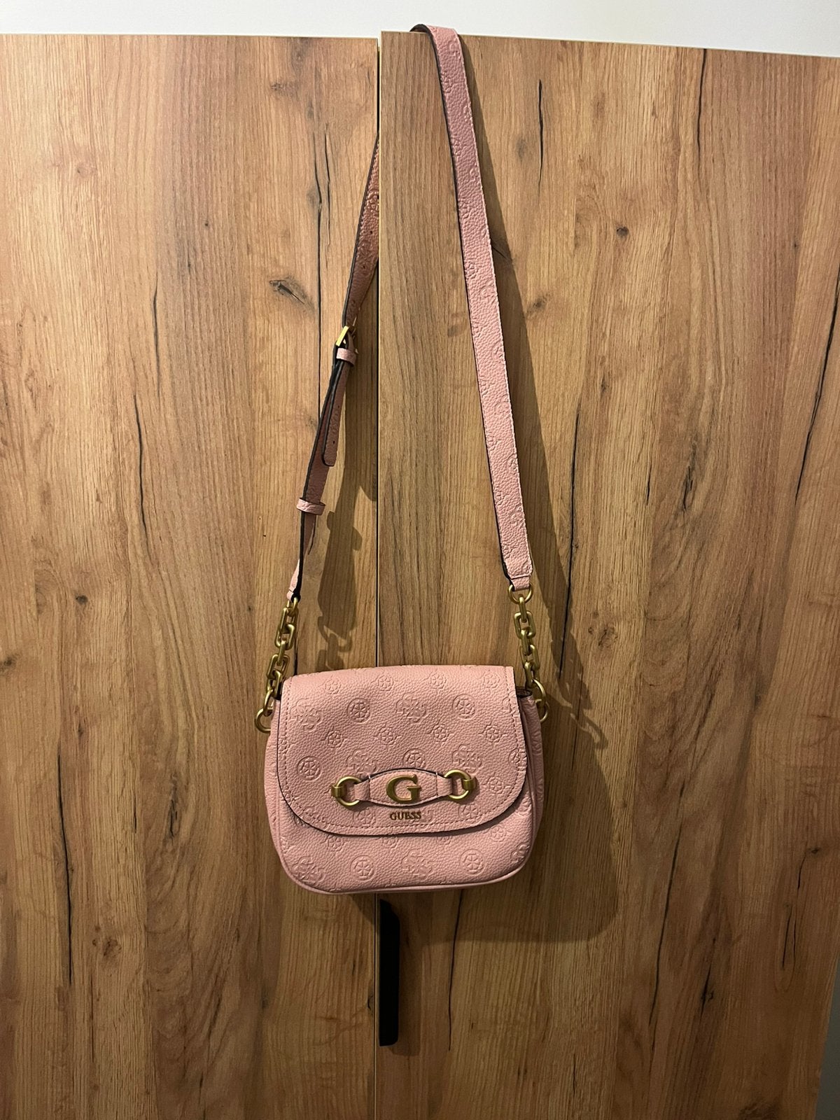 Guess schoudertas, Overige merken, Nieuw, Ophalen of Verzenden, Roze