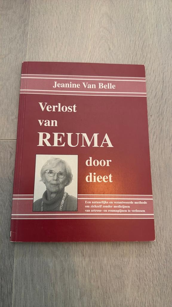 Belle - Verlost van reuma door dieet, Ophalen of Verzenden, Zo goed als nieuw, Belle