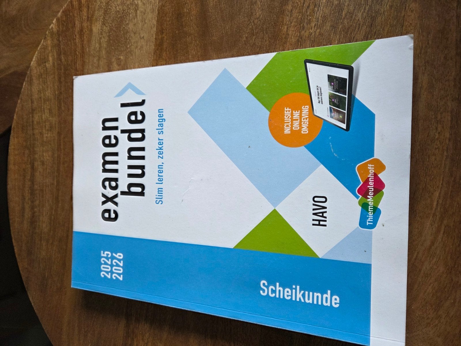 Examenbundel Scheikunde 2025 2026, Boeken, Ophalen of Verzenden, Zo goed als nieuw, HAVO, Natuurkunde