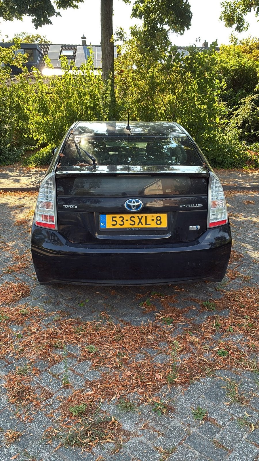 Toyota Prius - lekke koppakking - 2011 - Full Hybrid 136PK, Auto's, 1345 kg, 4 cilinders, Zwart, Origineel Nederlands