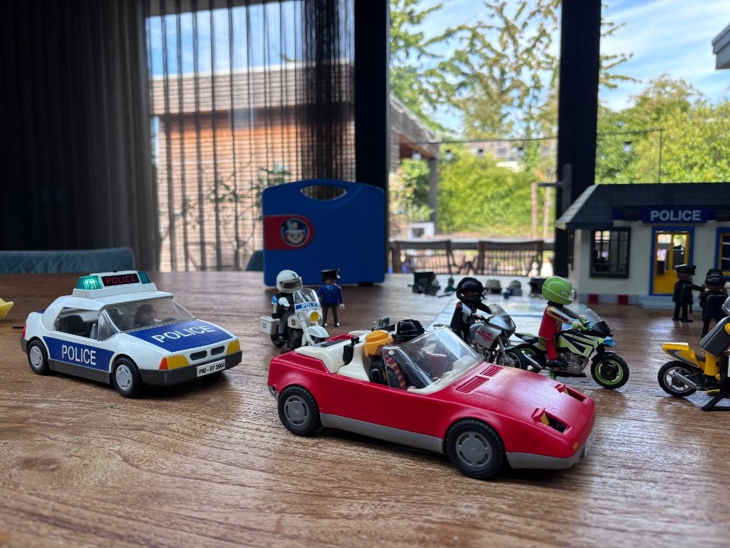 Foto 4 van Playmobil 3623 Potitiebureau