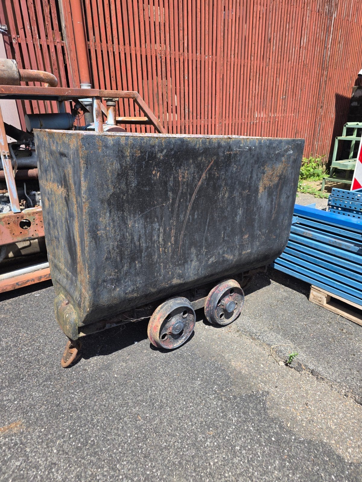 Antieke mijnkar , kolenwagen / industriële decoratie, Ophalen